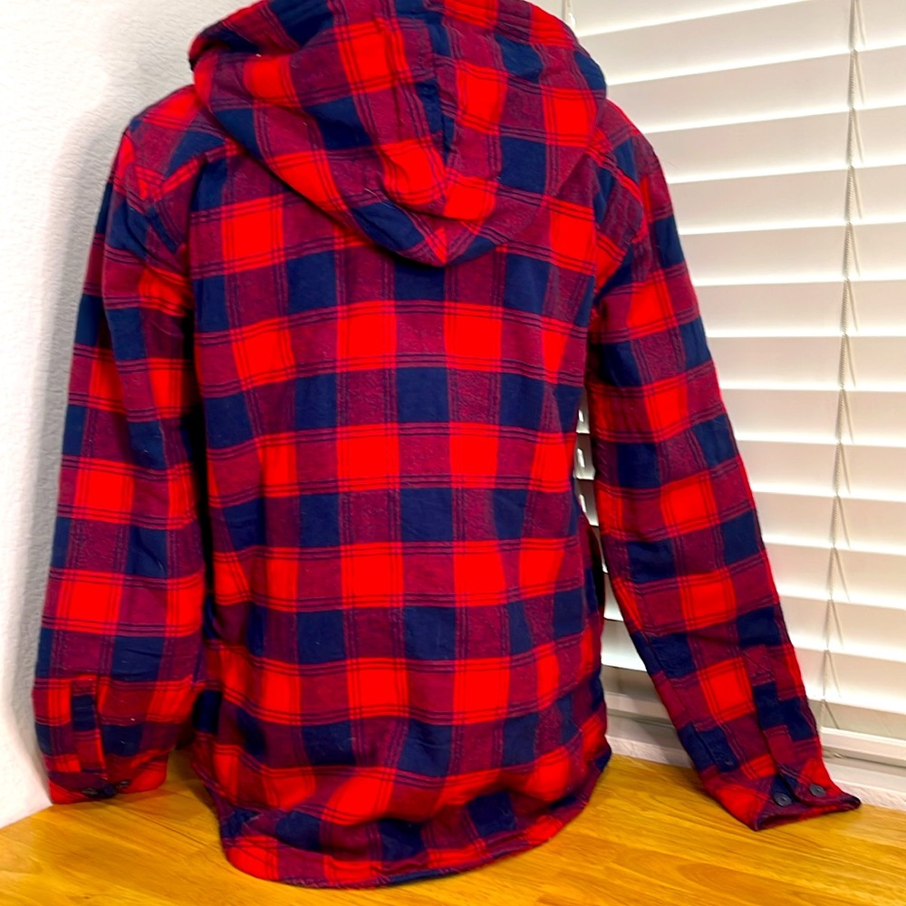 Button down lumberjack jacket. - Picture 3 of 6